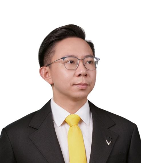 Chairman Pham Nhat Quan Anh