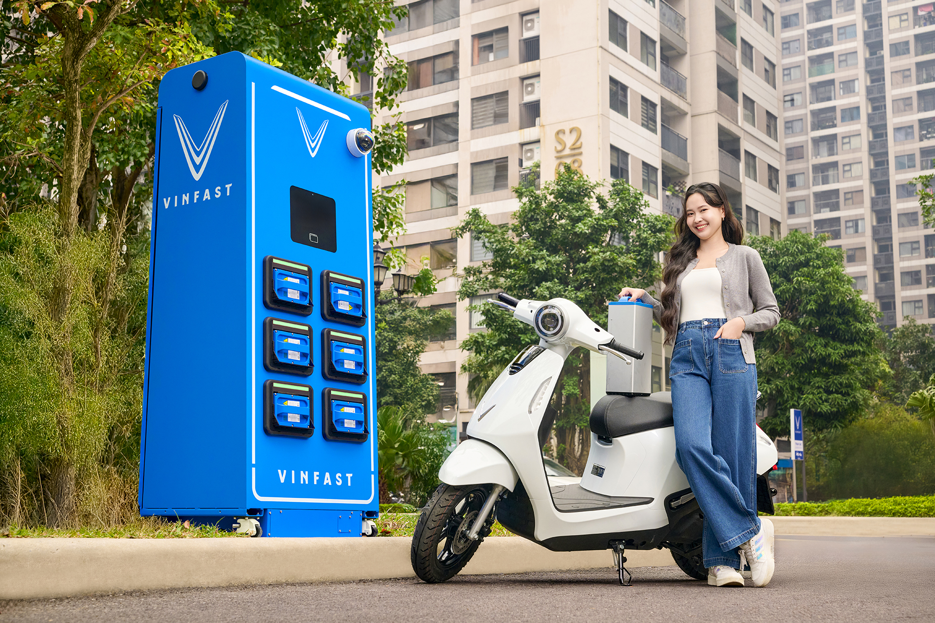 VinFast Launches Four New Electric Scooter Models, Completes Installation of The First 4,500 Battery-Swap Staions