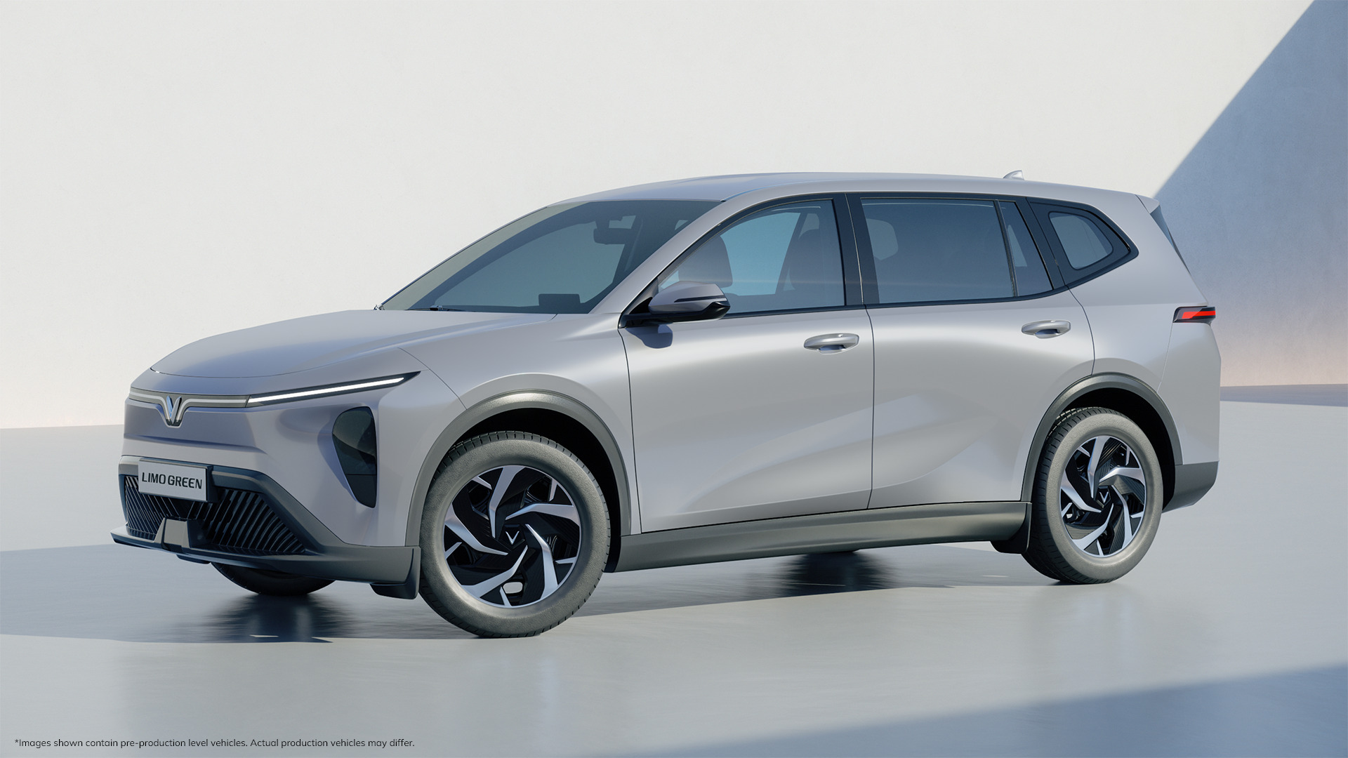 VinFast Sets National Record, Surpasses 100,000 Vehicles Sold in Just Three Quarters