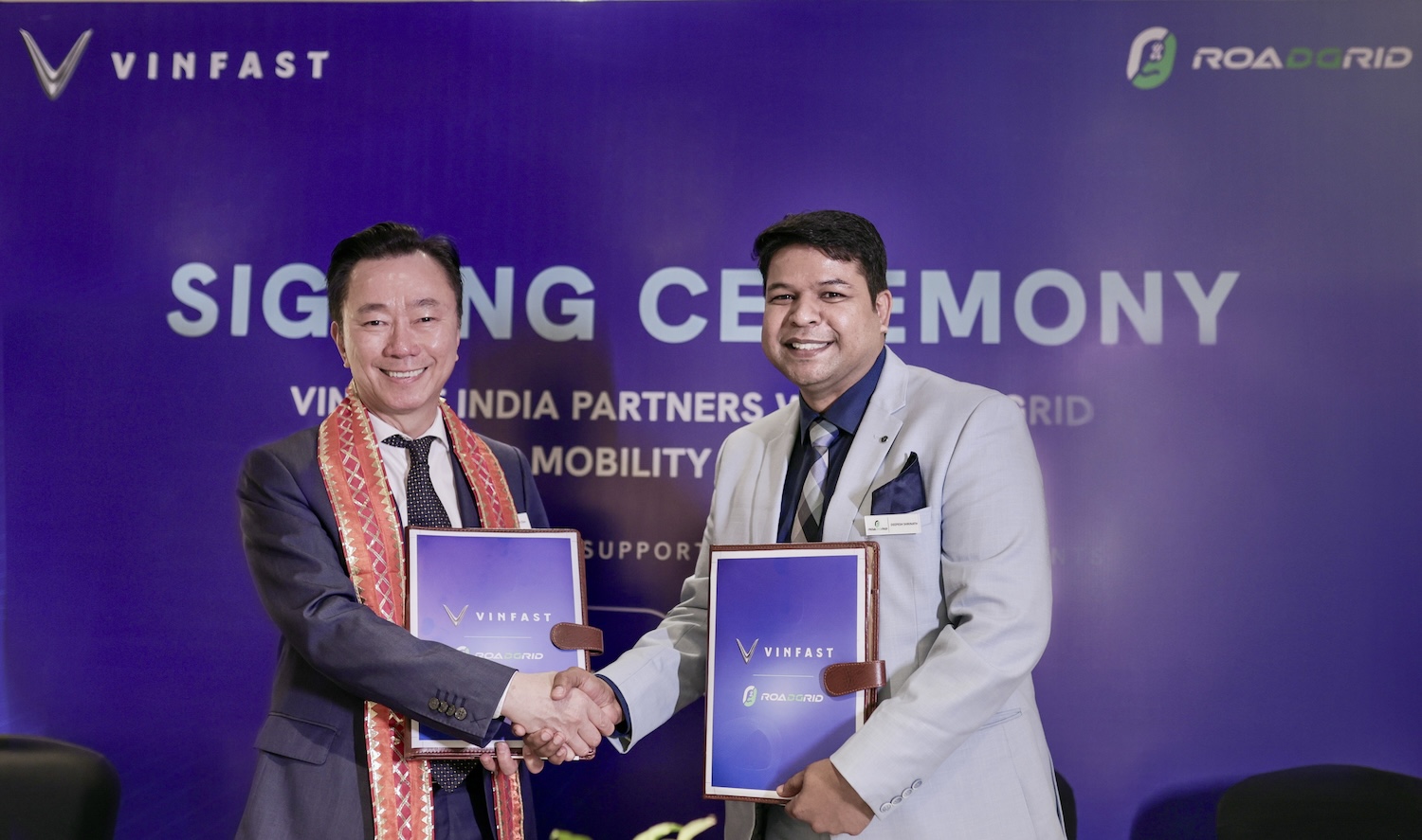 VinFast Signs India’s Roadgrid to Builds Strong Charging and Aftersales Support, Aiming for 120 Extended Service Workshops Before First Vehicle Delivery