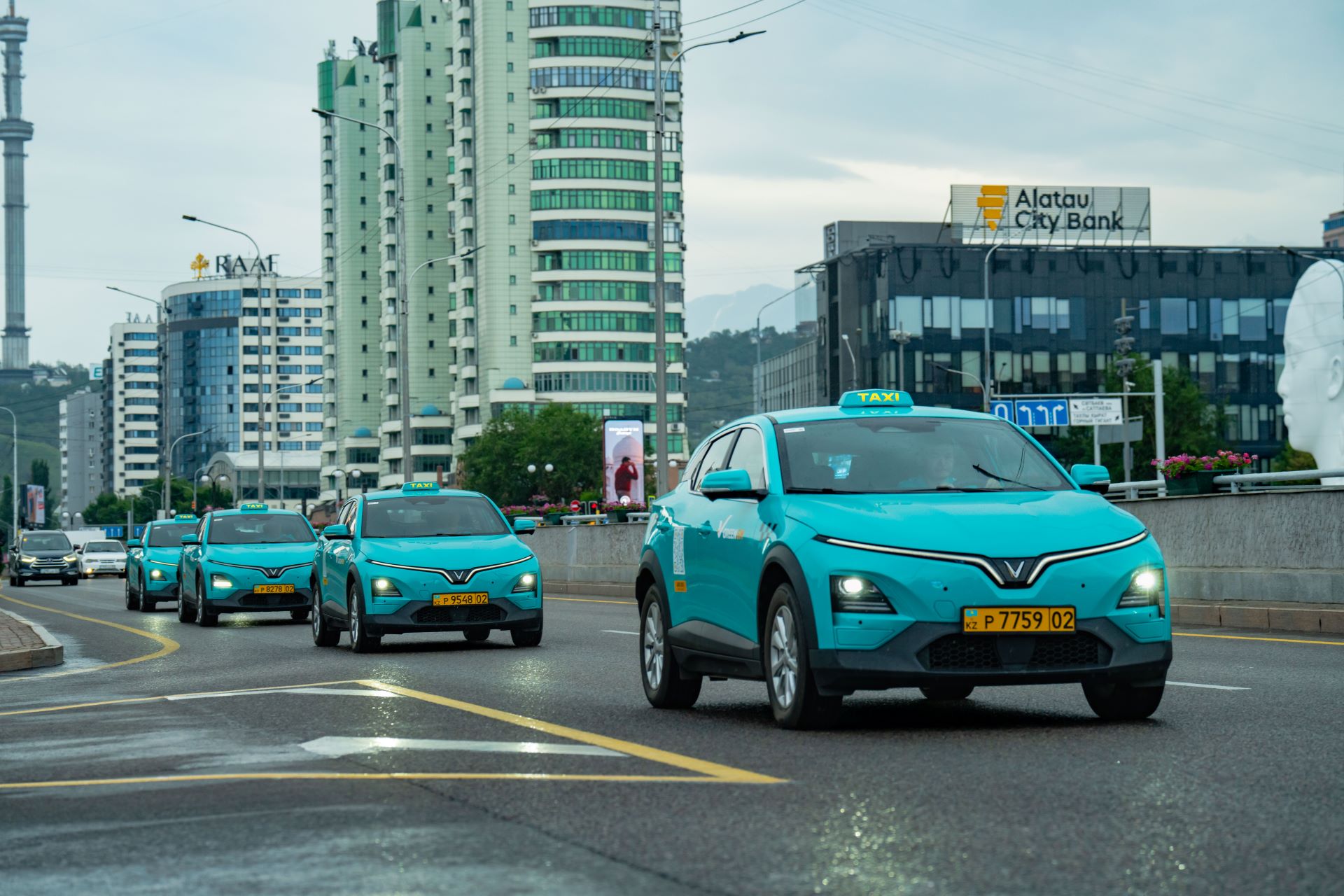 GREEN SM OFFICIALLY LAUNCHES ALL-ELECTRIC RIDE-HAILING SERVICE IN ...