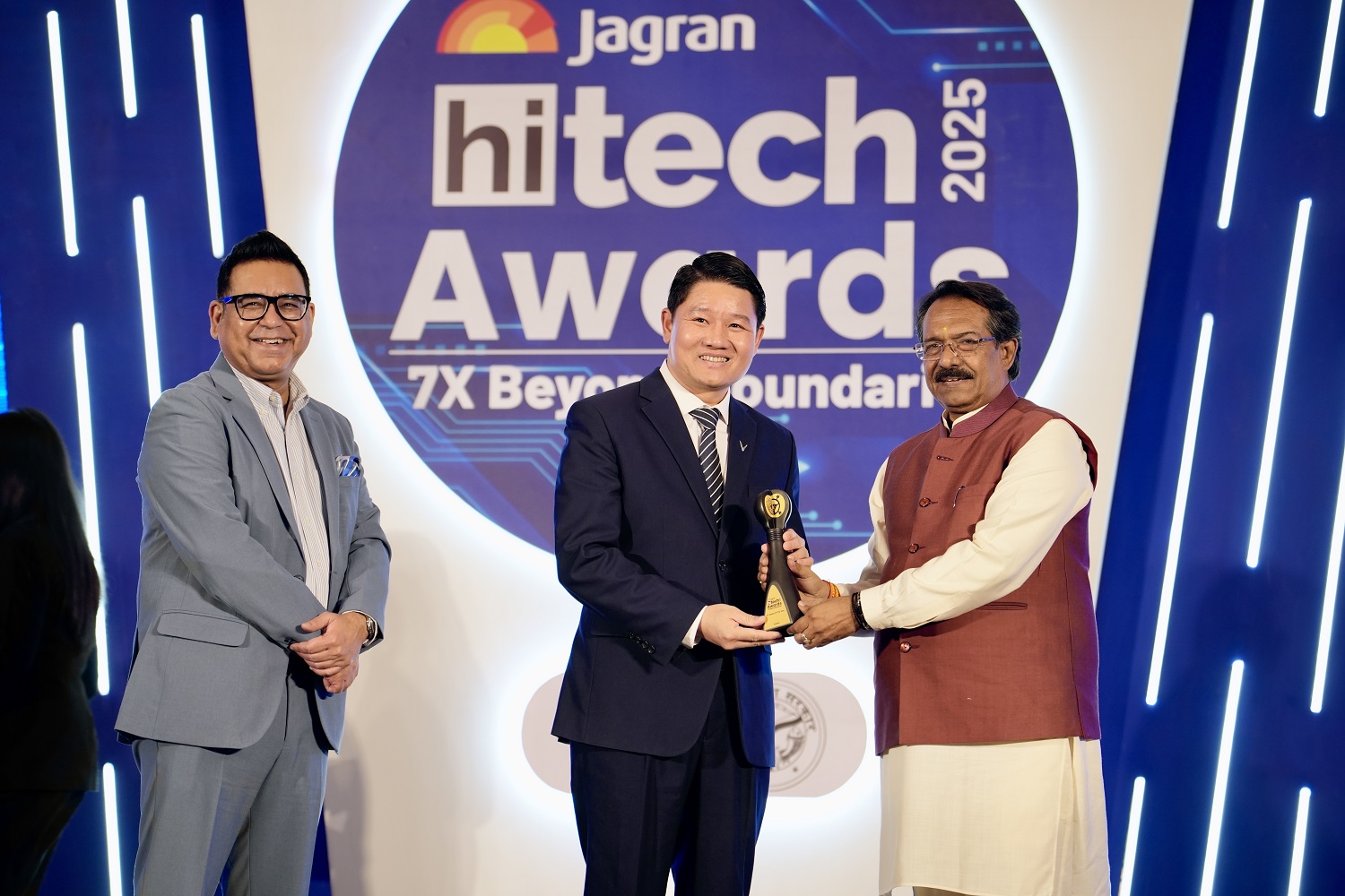 VinFast Bags Two Prestigious Titles at Jagran Hi-Tech Awards 2025